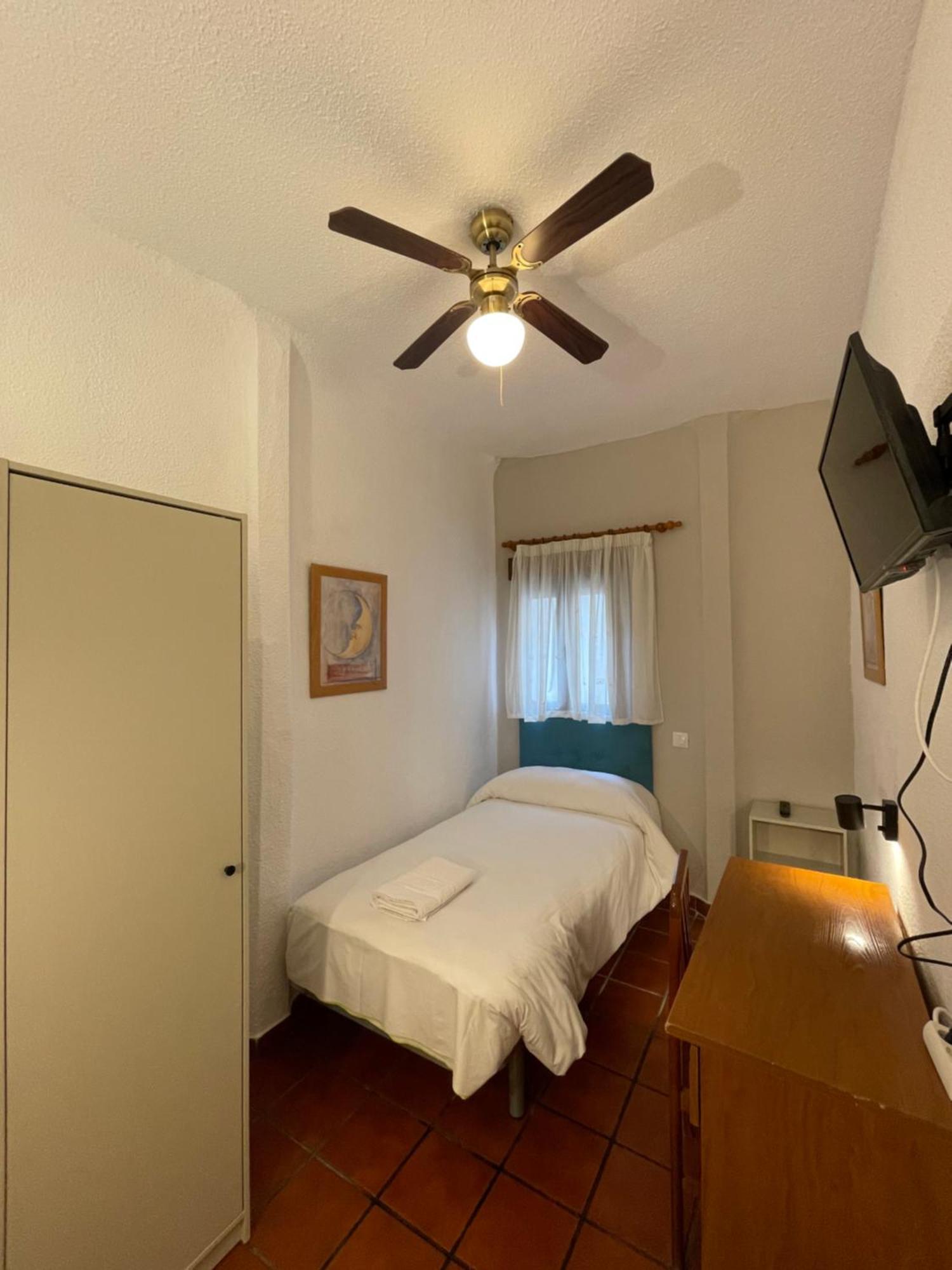 Suenos De Lorca Guest House Гранада Екстер'єр фото
